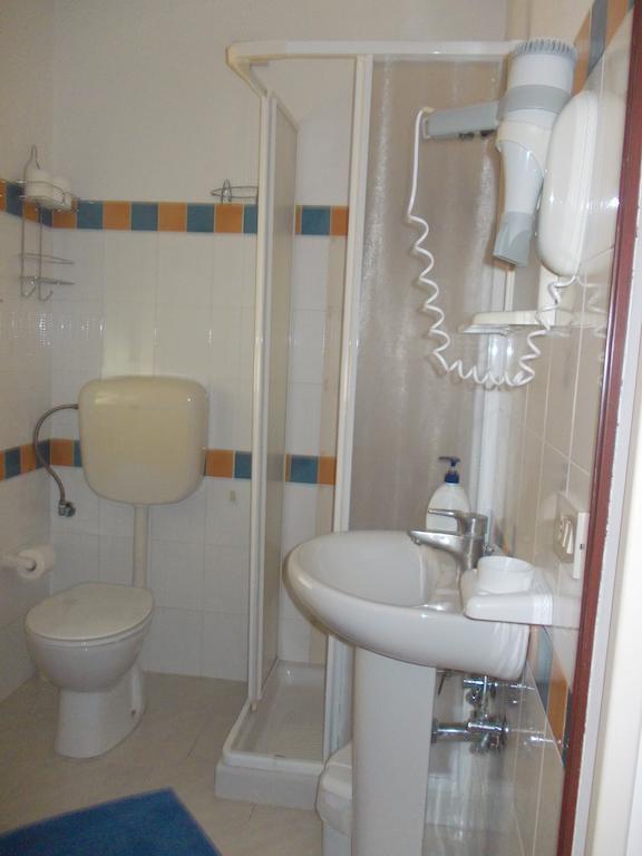 B&B Il Girasole Ното Стая снимка