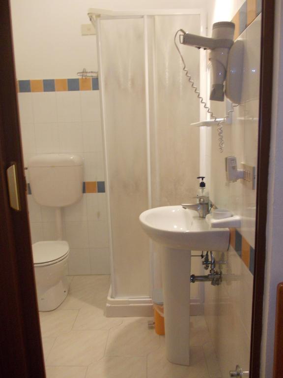 B&B Il Girasole Ното Стая снимка